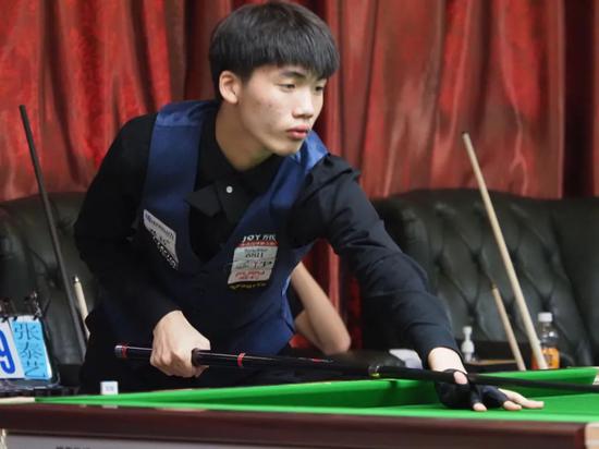 中占据主动 中占据主动