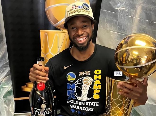 刚摸到两张 刚摸到两张